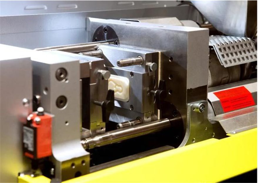 Brass inserts for plastic injection molding 2