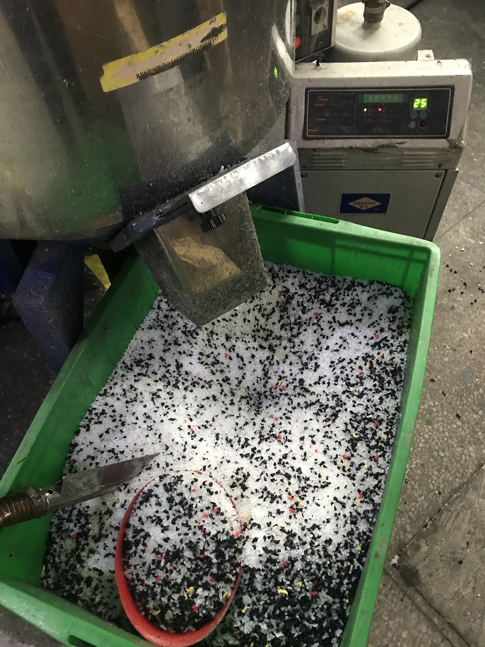 plastic parts manufacturers near me