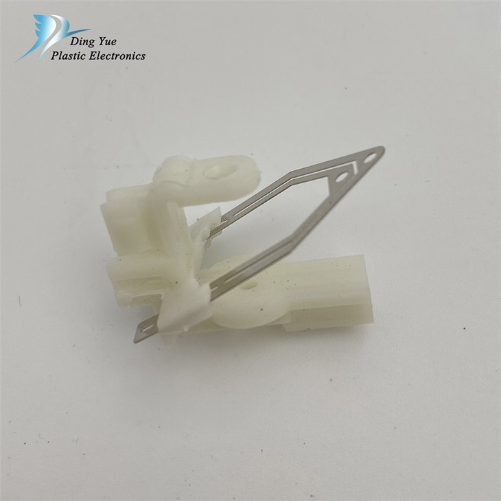 pe injection molding